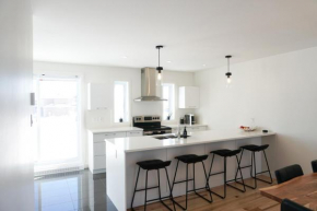 Le Citadin - Maison neuve moderne & ensoleillée Quebec
